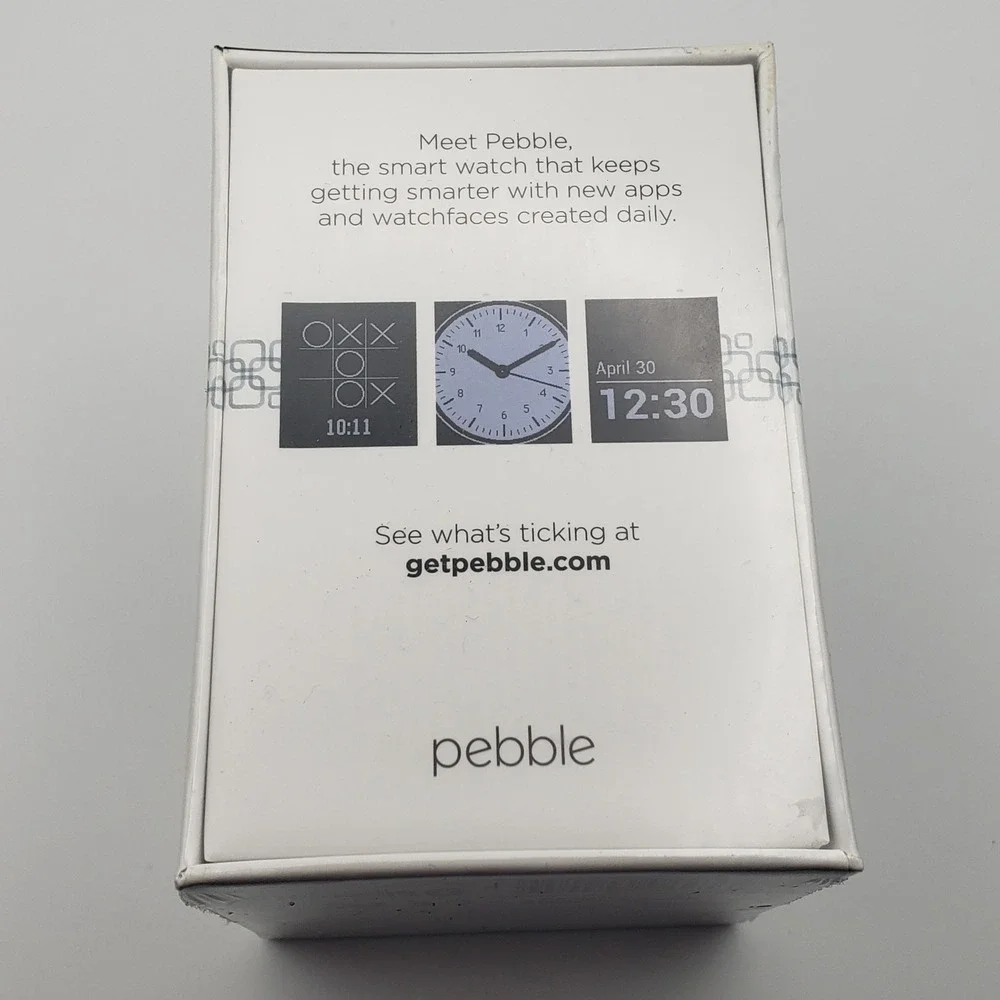 Pebble Smart Watch 301BL E-Paper Bluetooth iOS Android Black New Sealed